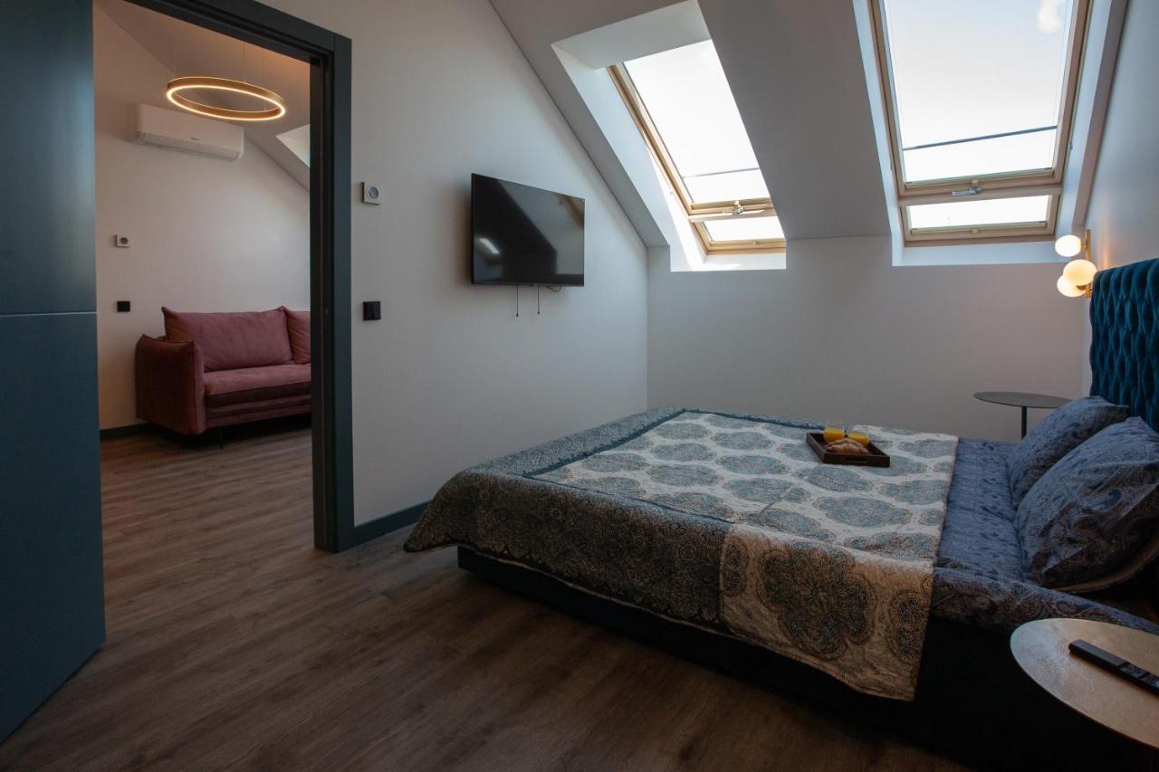 M8 Stylish One-Bedroom Apartment Kaunas Ngoại thất bức ảnh