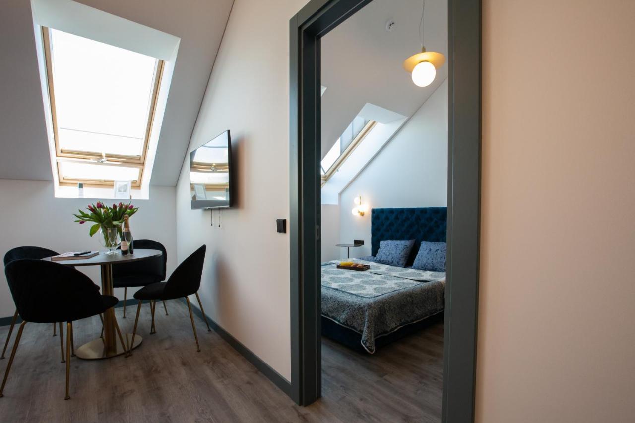 M8 Stylish One-Bedroom Apartment Kaunas Ngoại thất bức ảnh